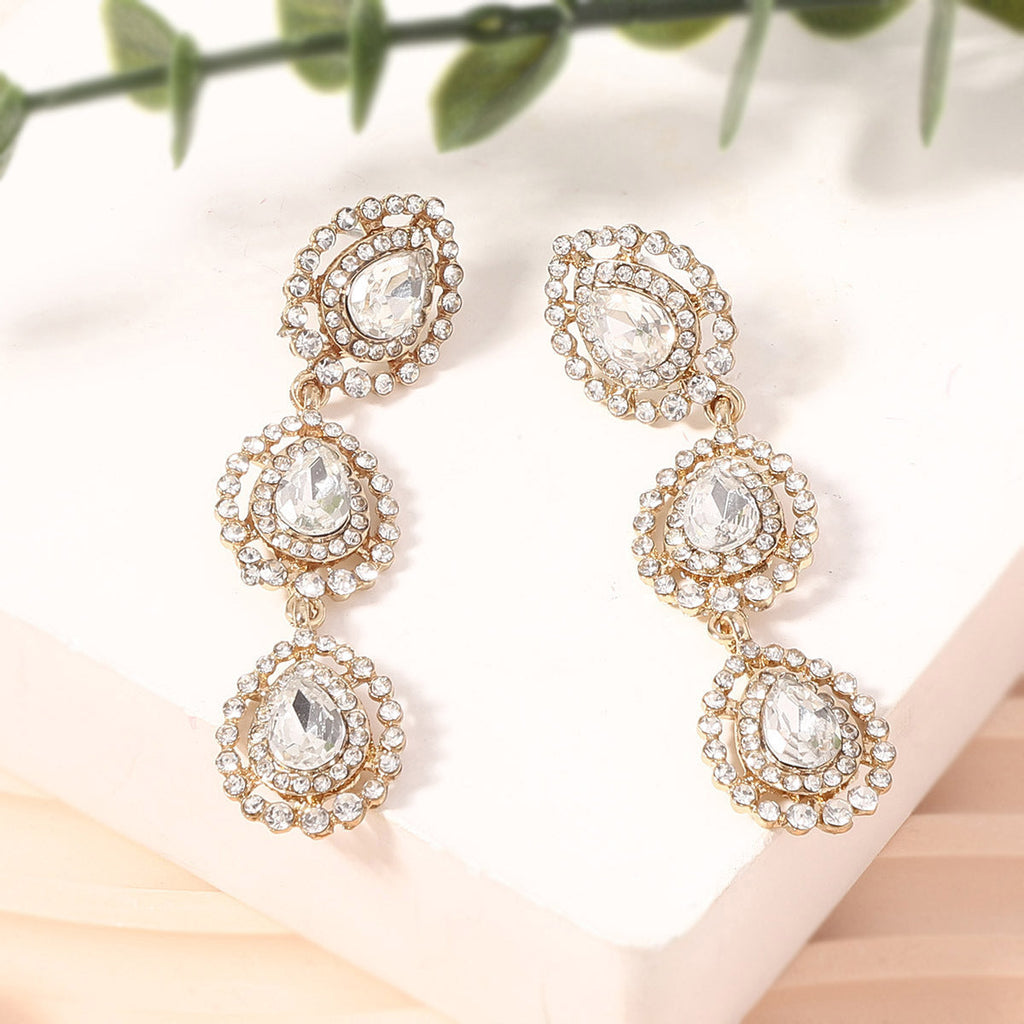 Charming Piece for Any Occasion