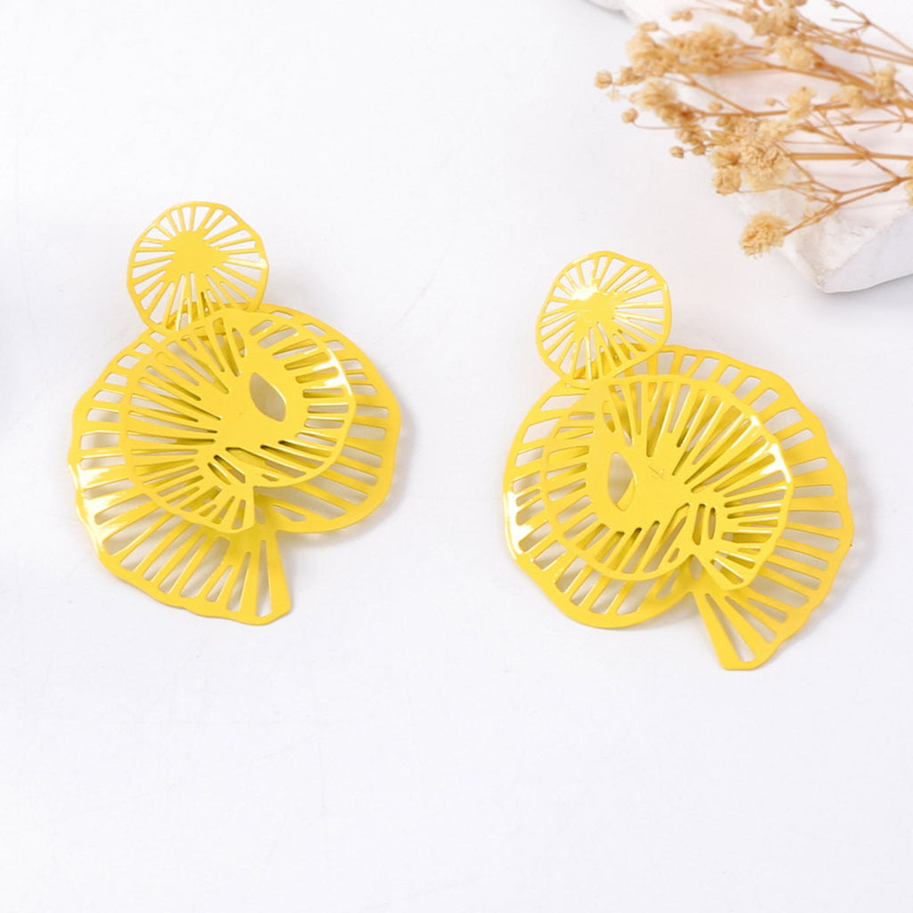 Charming Earring for Any Occasion