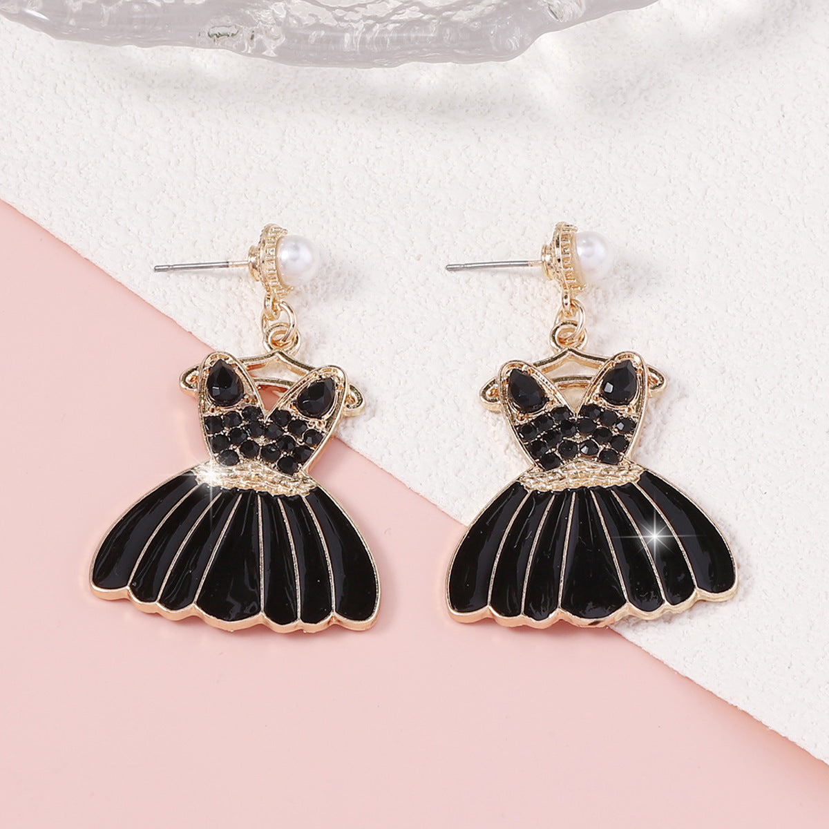 Romantic Pearl Earring for Special Moments