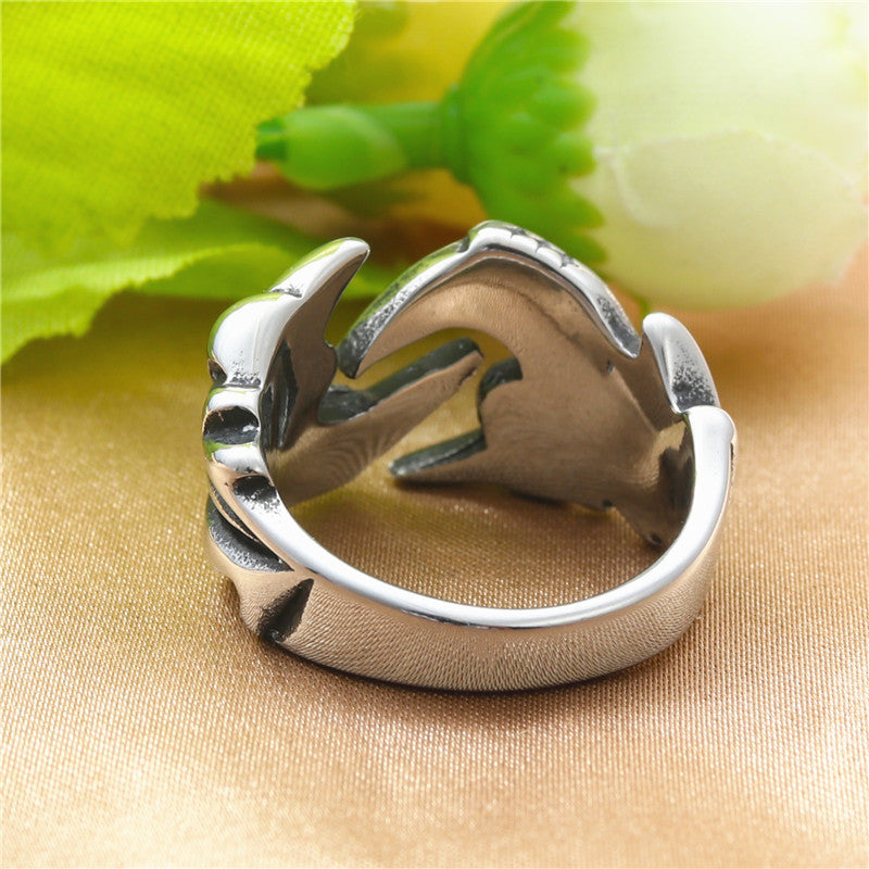 Classic Ring with Timeless Appeal