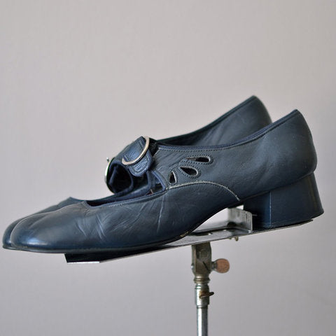 Graceful Orthopedic Shoes for Modern Look