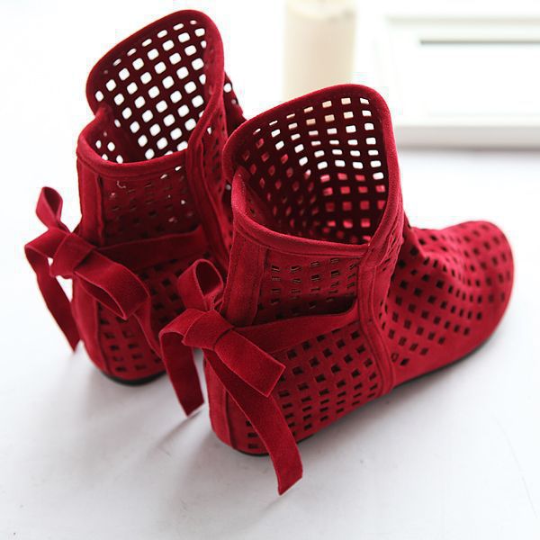 Classic Orthopedic Boots with Timeless Style
