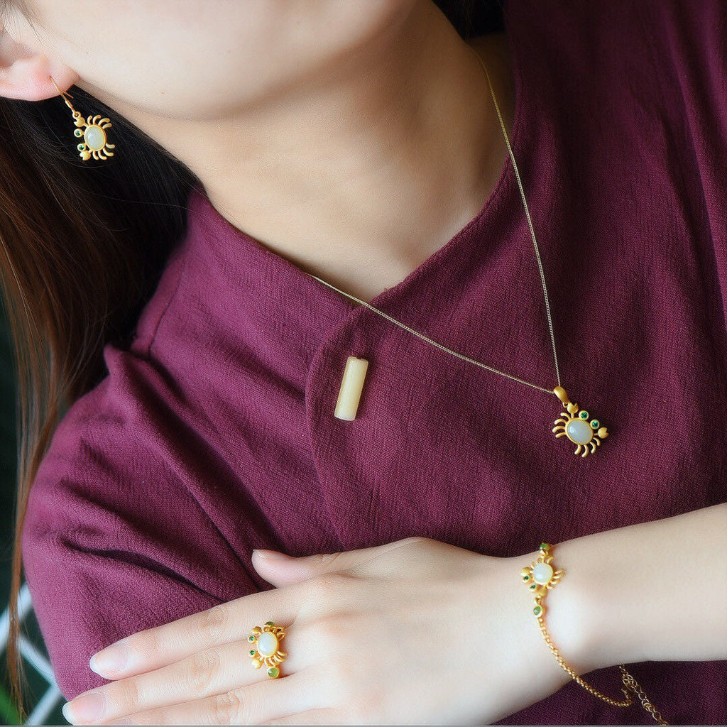 Classic Set with Timeless Appeal