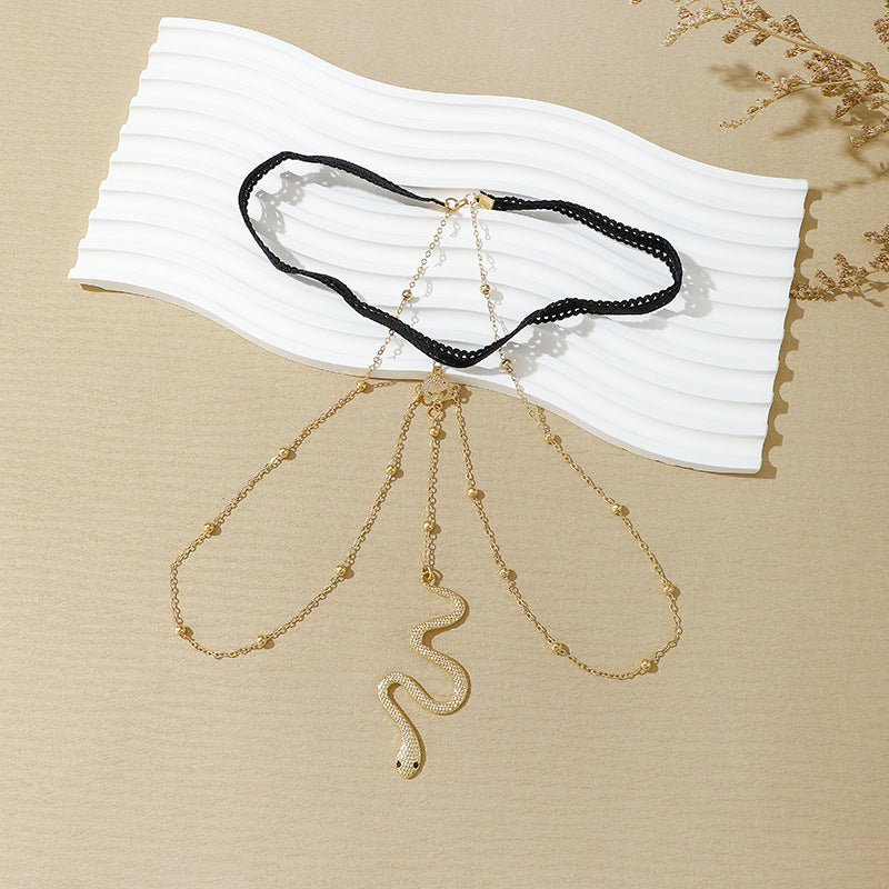 Beautiful Gold Chain with Unique Style