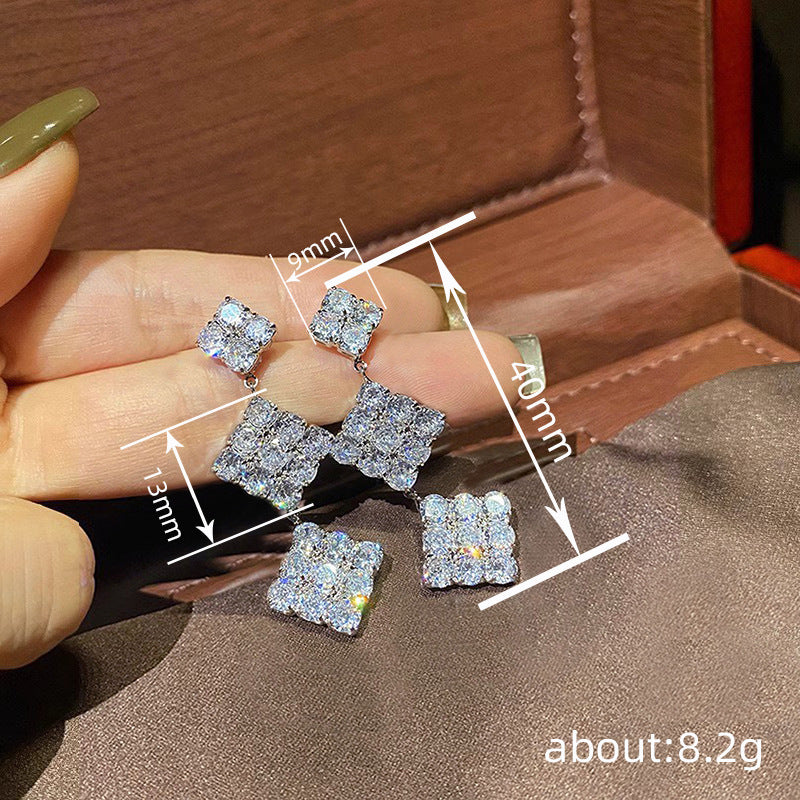 Elegant Earring for Every Occasion