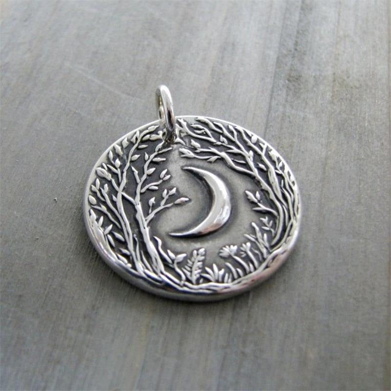 Stunning Necklace for Daily Wear