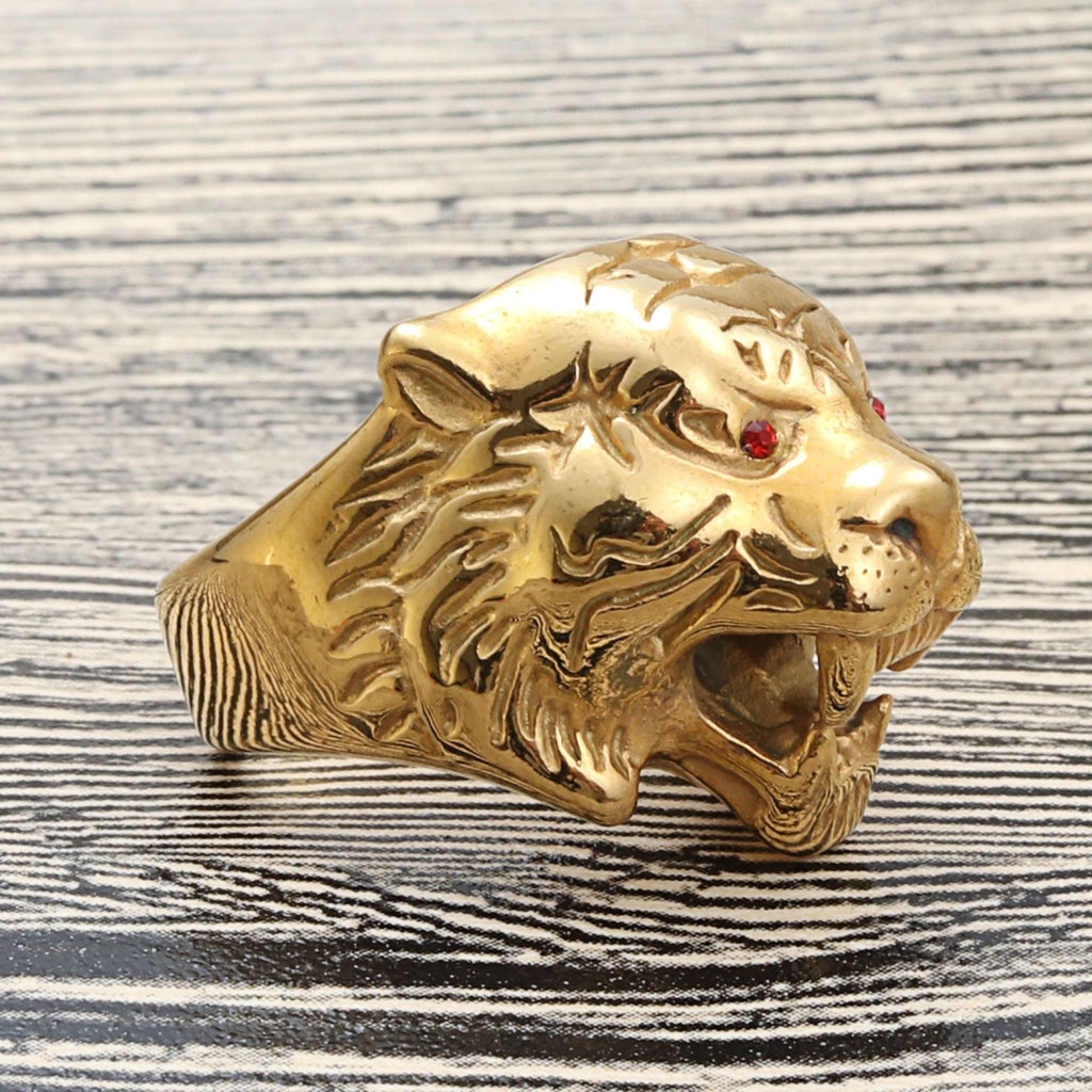Stunning Ring for Daily Wear