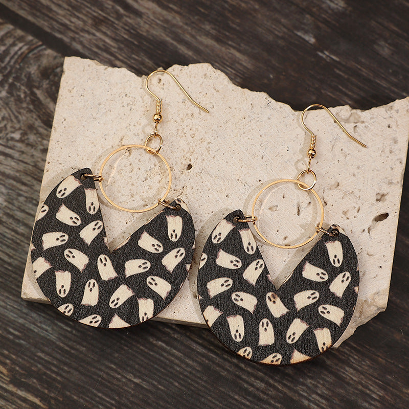 Romantic Gold Earring for Special Moments