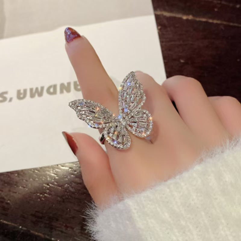 Beautiful Ring with Unique Style