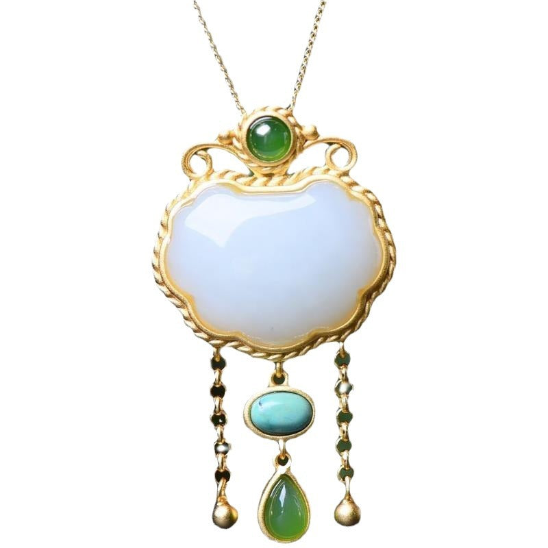 Stunning Silver Pendant for Daily Wear