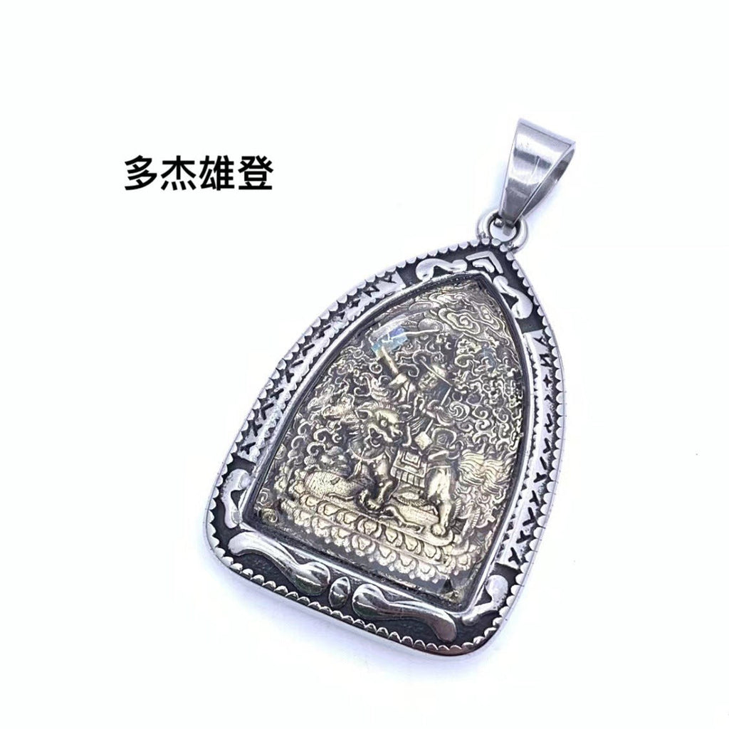 Beautiful Pendant with Unique Style
