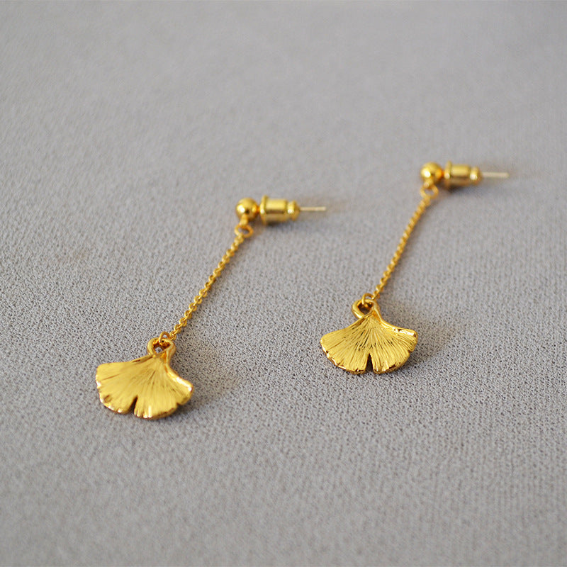 Vintage Handmade Gold Earring