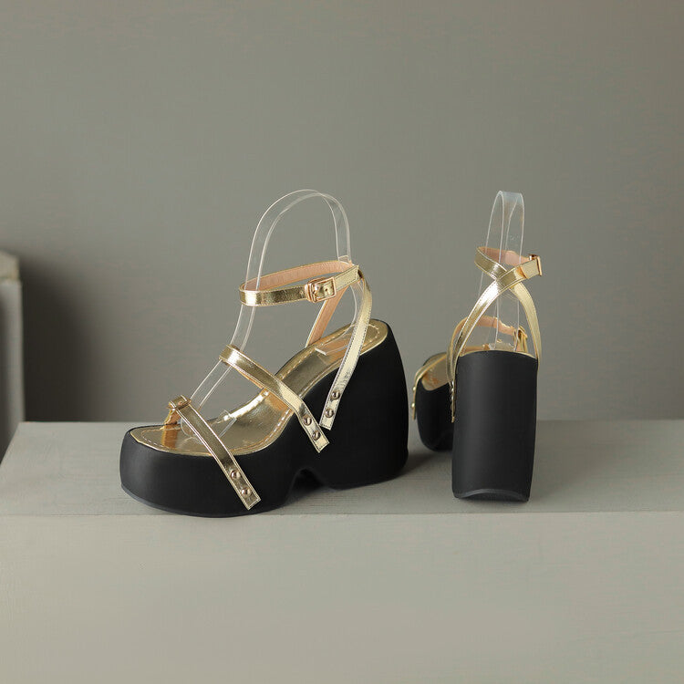 Beautifully Crafted Orthopedic Sandals