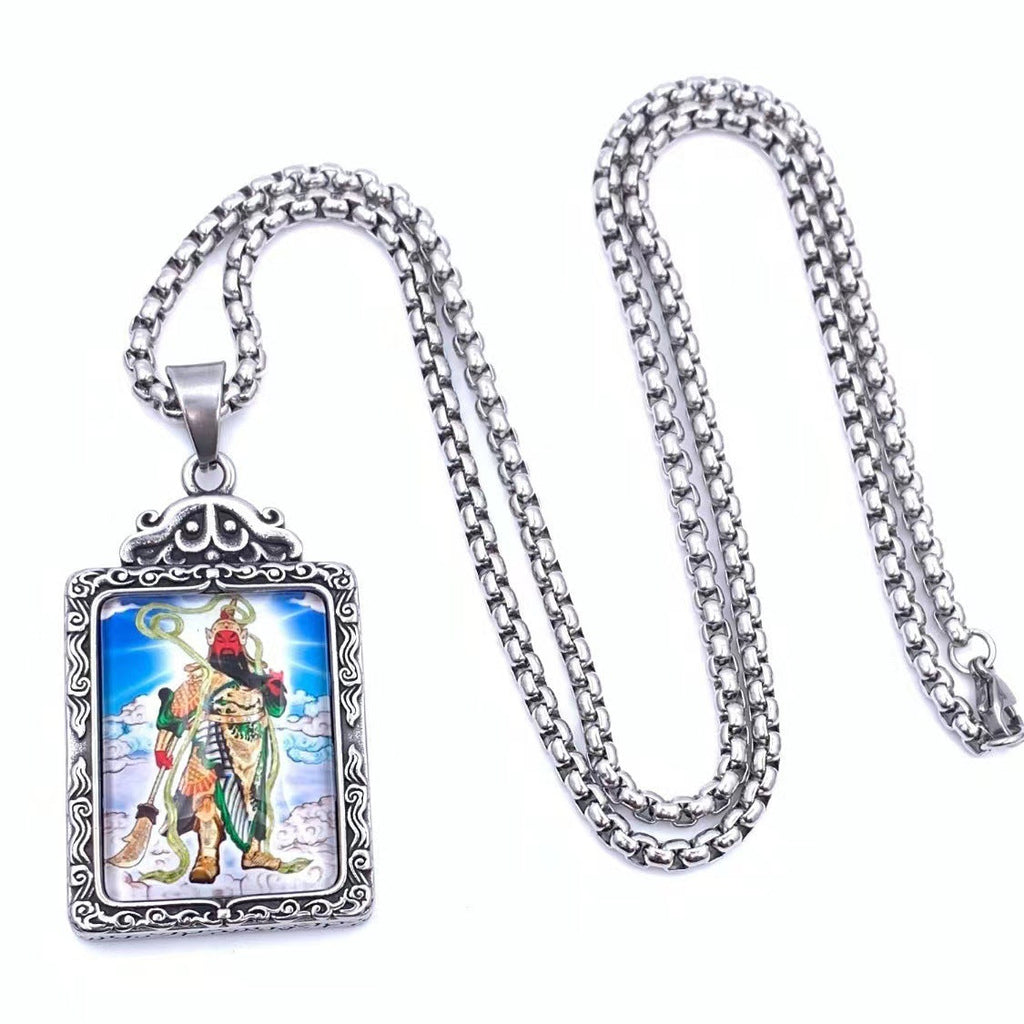 Classic Pendant with Timeless Appeal