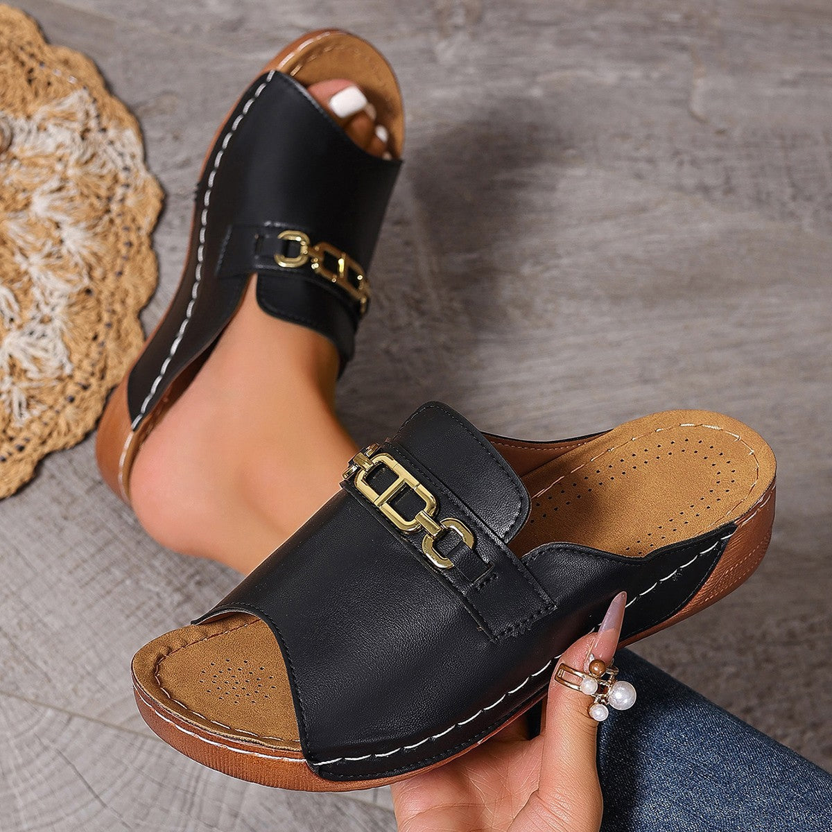 Graceful Orthopedic Sandals for Modern Look