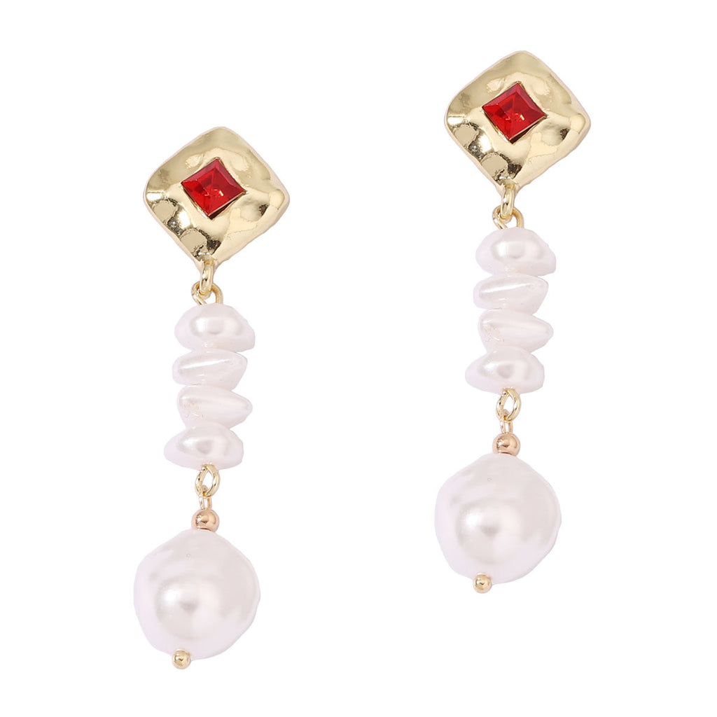 Elegant Pearl Earring for Every Occasion