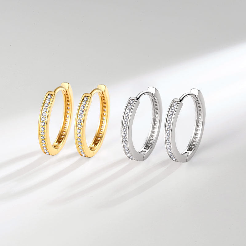 Charming Earring for Any Occasion