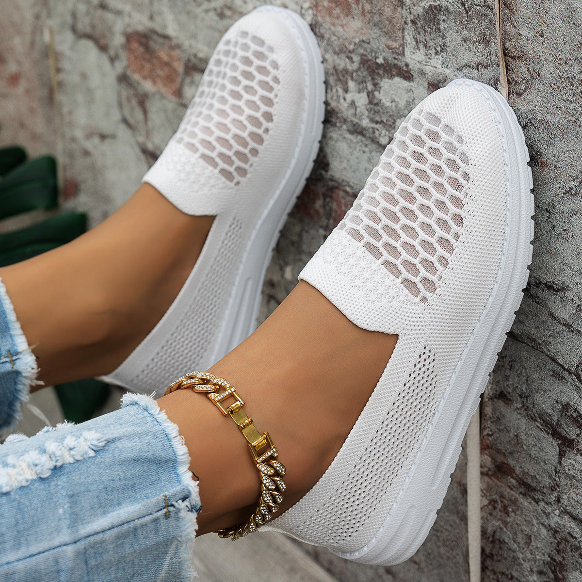 Graceful Orthopedic Shoes for Modern Look