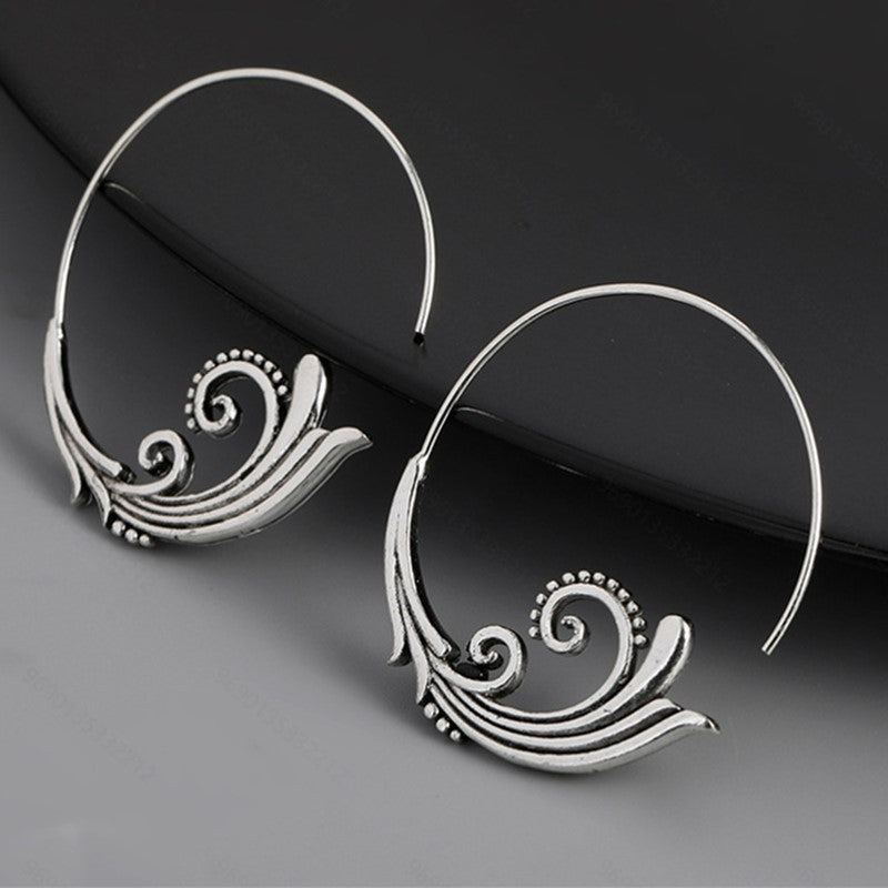 Beautiful Silver Earring with Unique Style