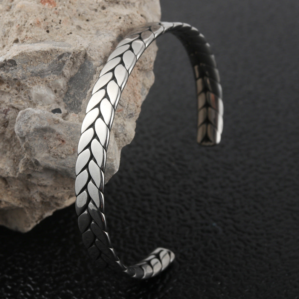 Charming Bracelet for Any Occasion