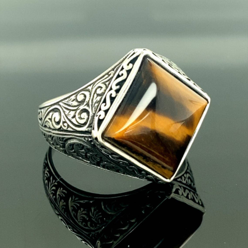 Classic Ring with Timeless Appeal