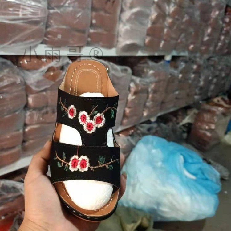 Classic Orthopedic Sandals with Timeless Style
