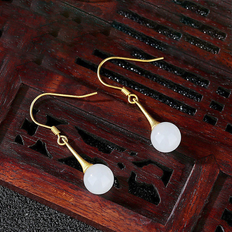 Romantic Gold Earring for Special Moments