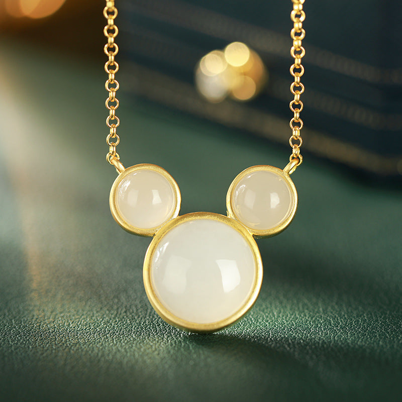 Charming Silver Necklace for Any Occasion