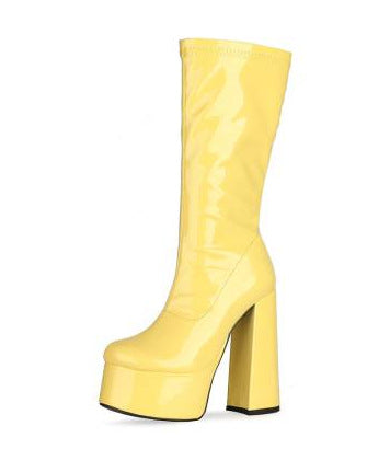 Graceful Orthopedic Boots for Modern Look