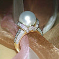Charming Gold Ring for Any Occasion