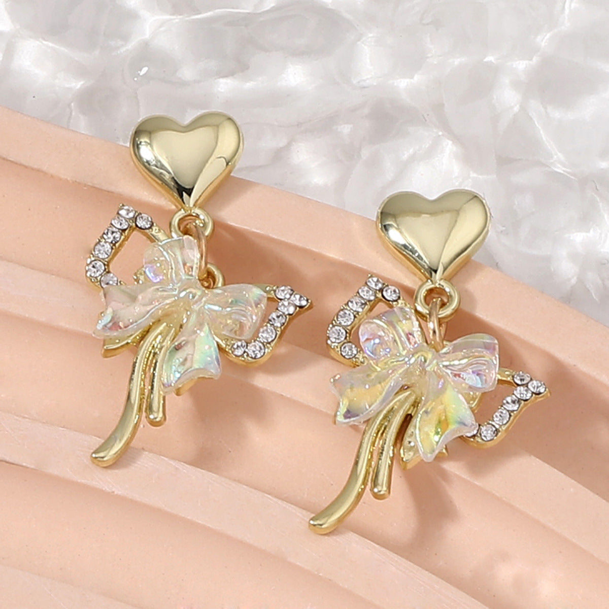 Charming Earring for Any Occasion