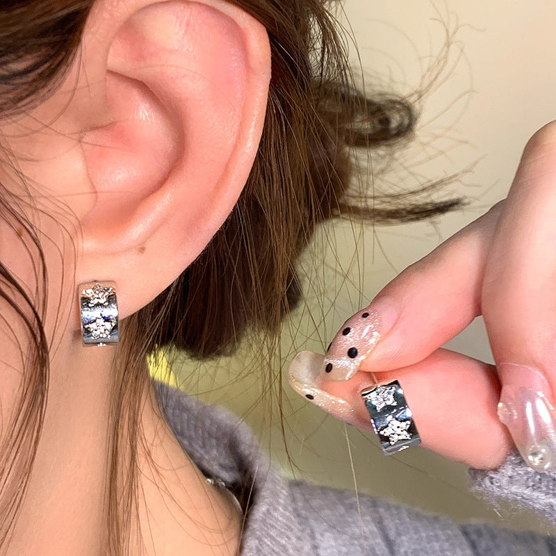 Romantic Earring for Special Moments