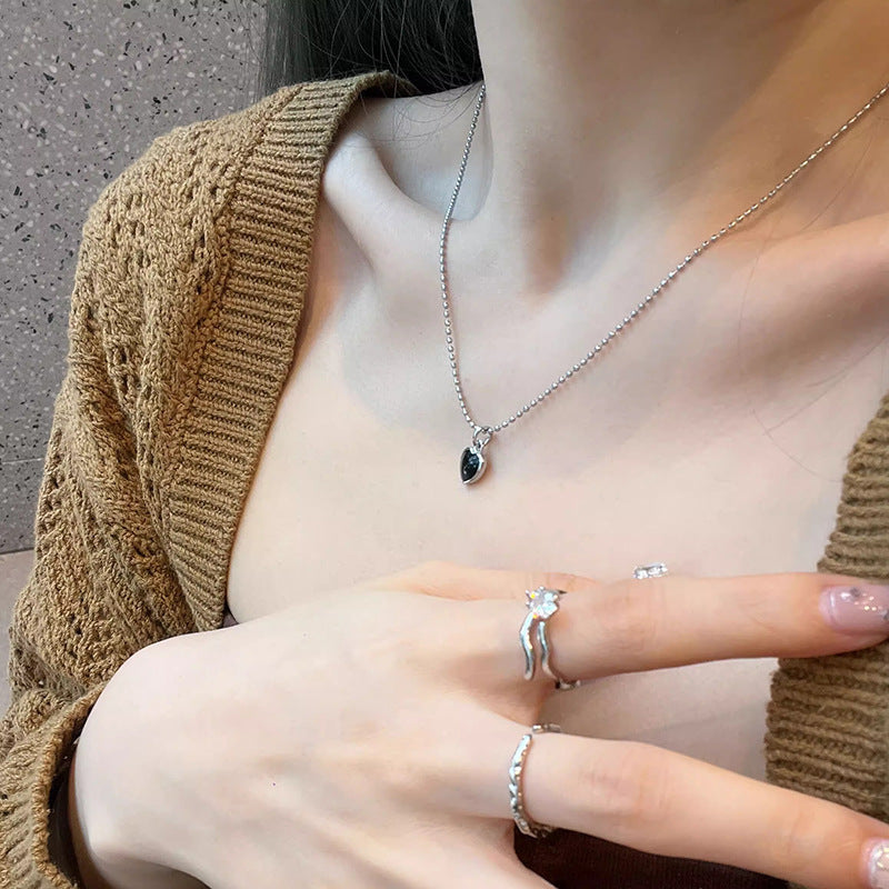Stunning Necklace for Daily Wear