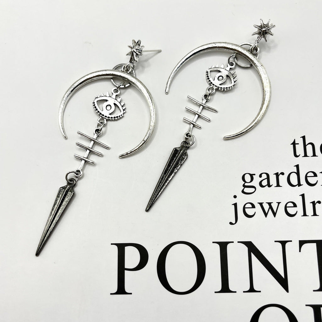 Charming Earring for Any Occasion