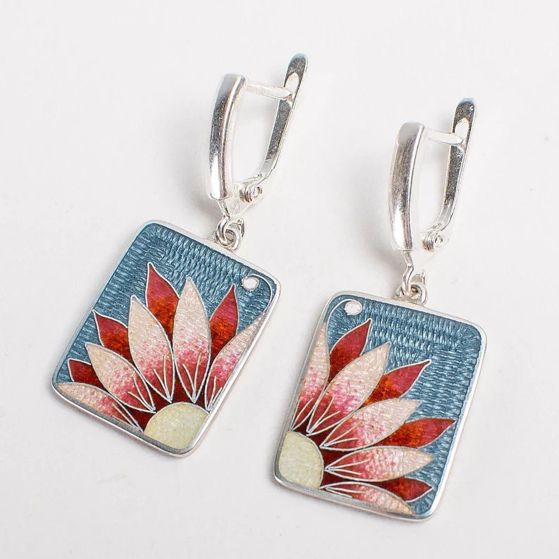 Elegant Earring for Every Occasion