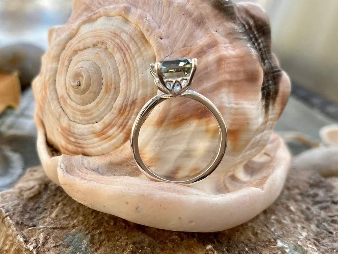 Stunning Ring for Daily Wear