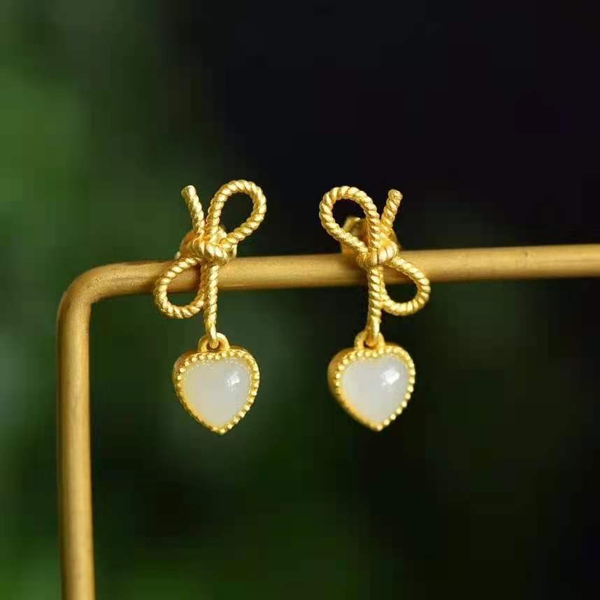 Romantic Earring for Special Moments