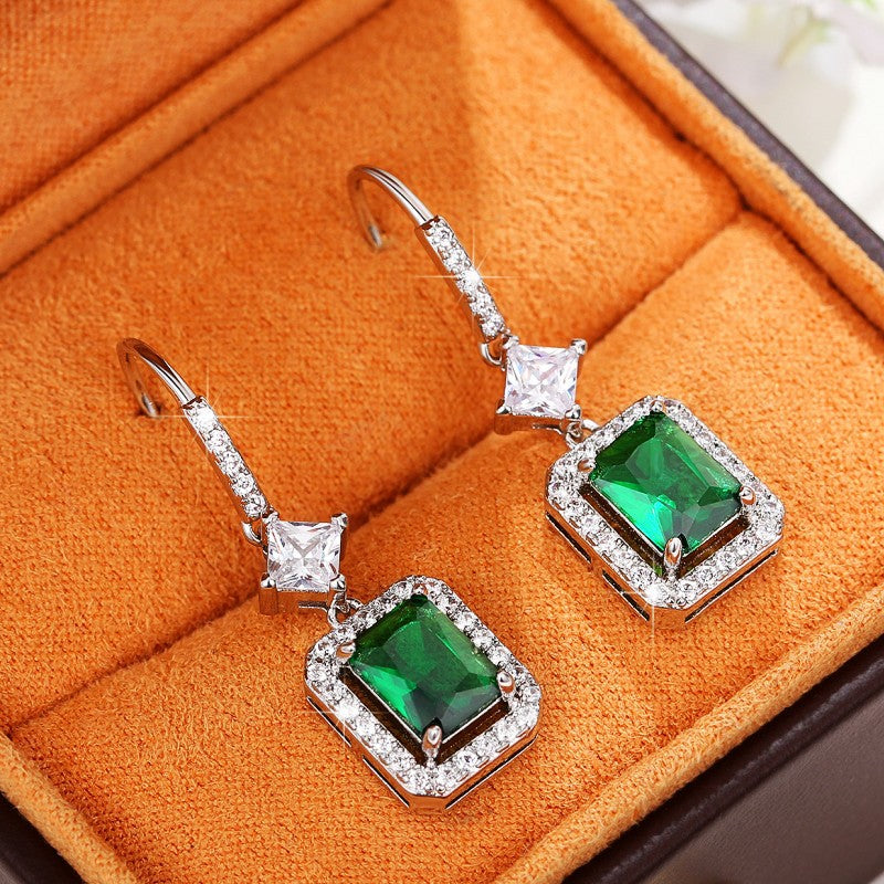 Romantic Earring for Special Moments