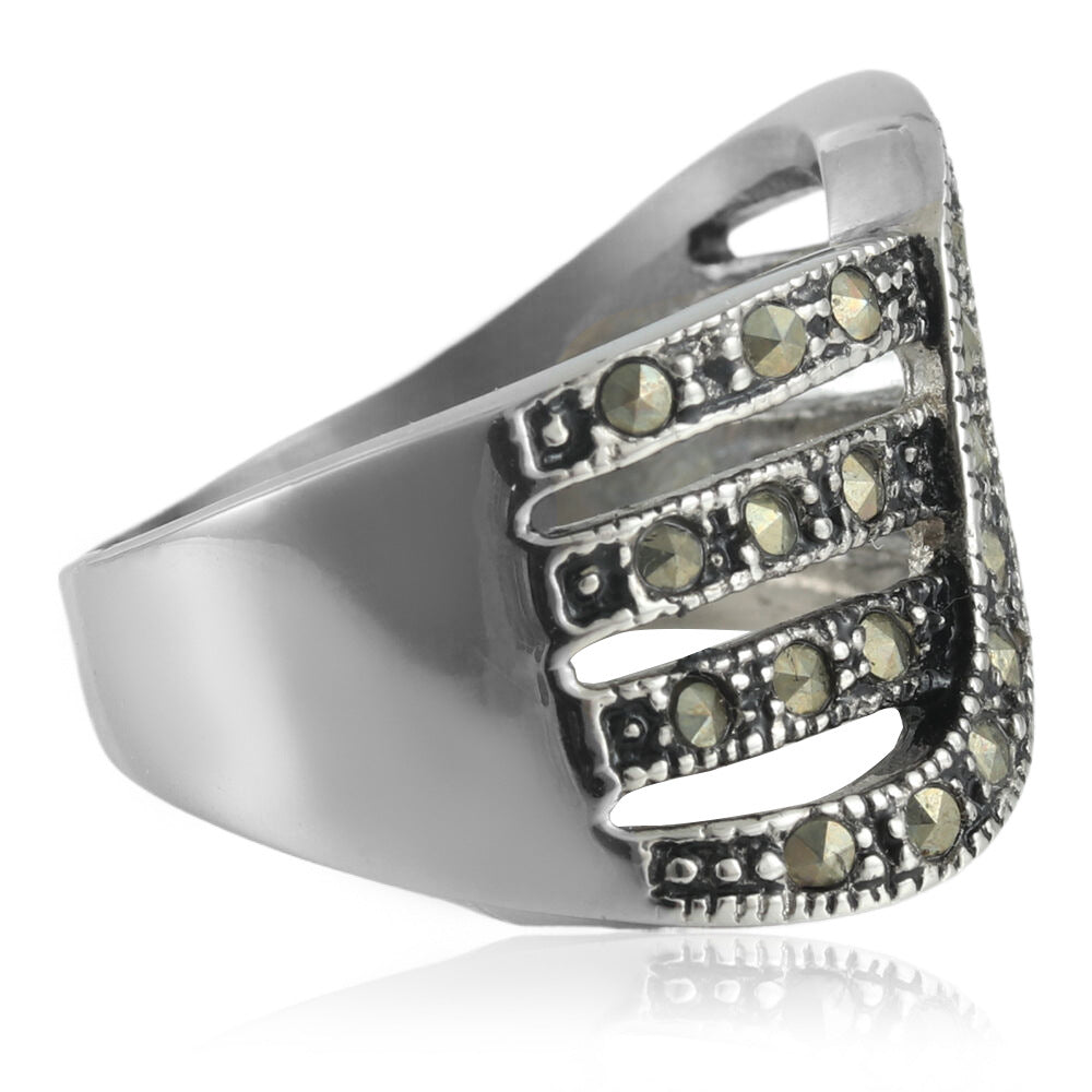 Charming Ring for Any Occasion