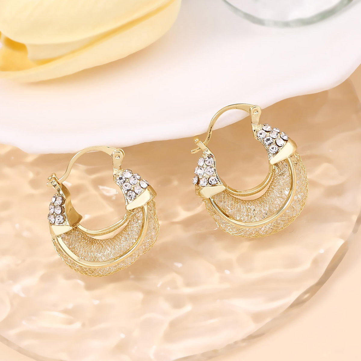 Stunning Gold Earring for Daily Wear