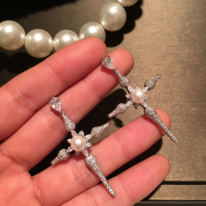 Delicate Artisan Pearl Earring