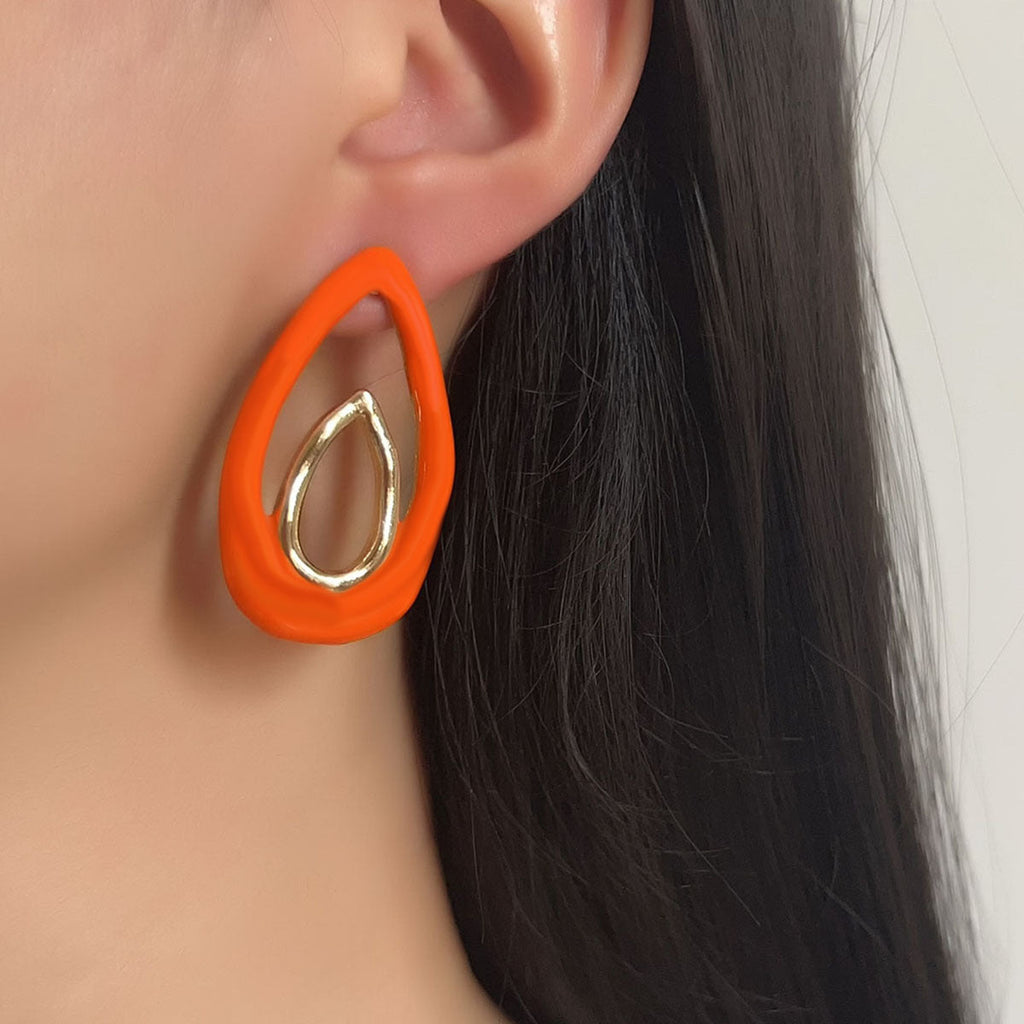 Charming Earring for Any Occasion