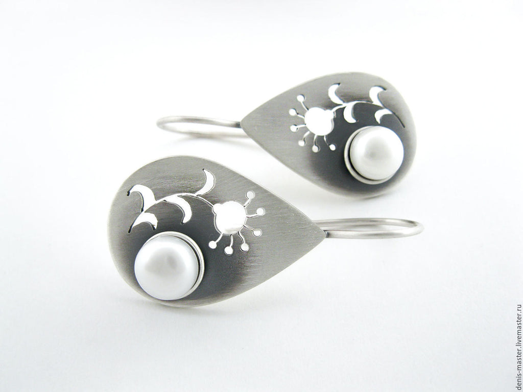 Romantic Earring for Special Moments