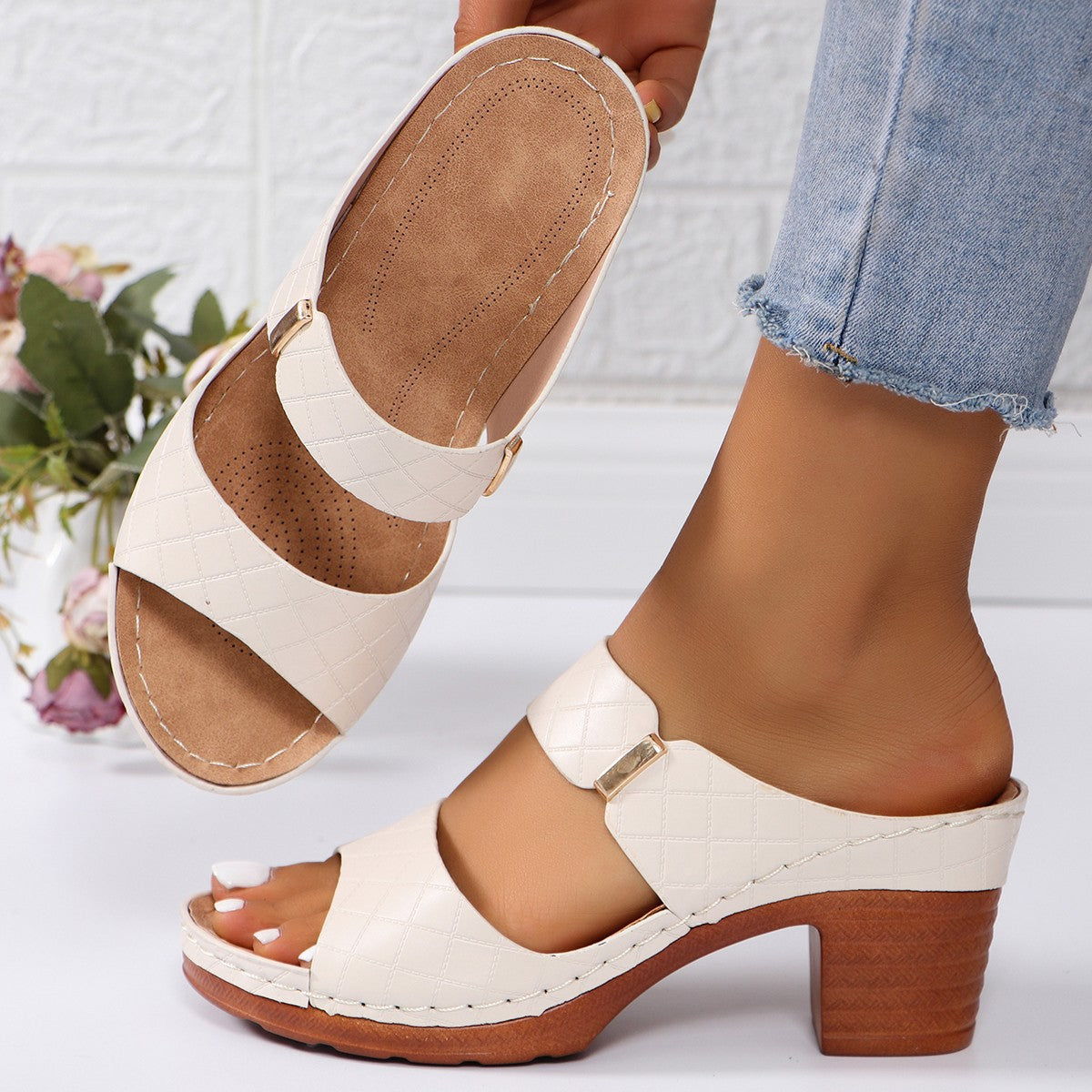 Graceful Orthopedic Sandals for Modern Look