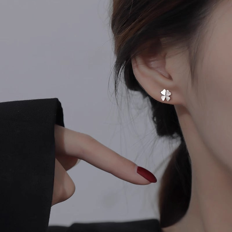 Romantic Earring for Special Moments