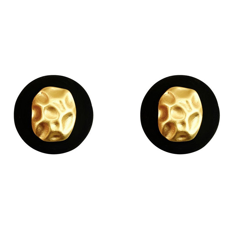 Stunning Gold Earring for Daily Wear