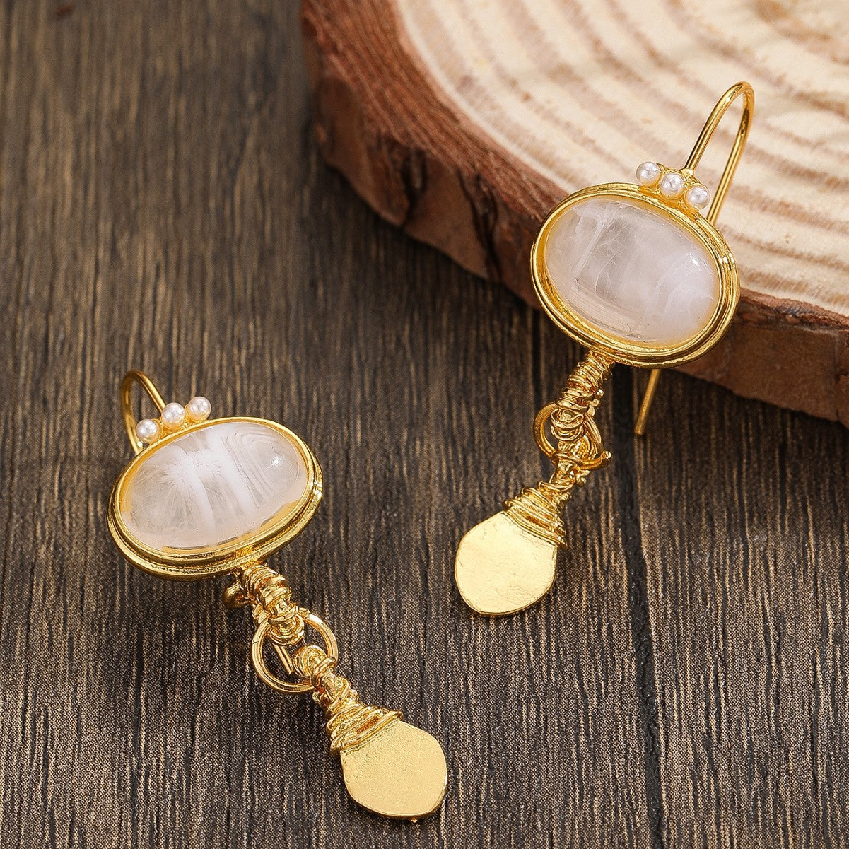 Stunning Earring for Daily Wear