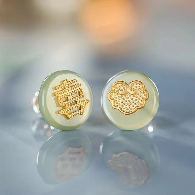Beautiful Silver Earring with Unique Style