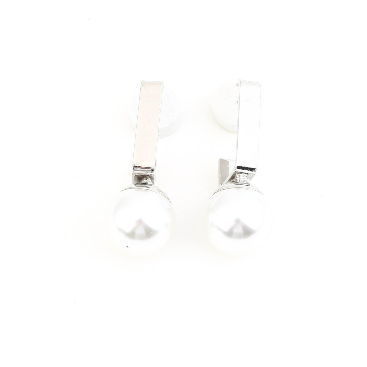 Elegant Pearl Earring for Every Occasion