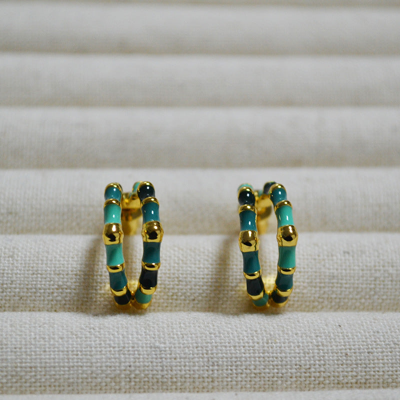 Classic Silver Earring with Timeless Appeal